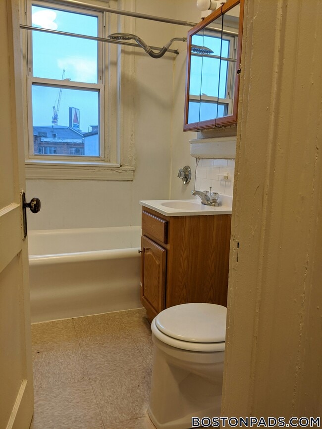 Photo - 1167 Boylston St Unidad 20