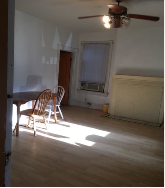Photo - 2320 Victor St