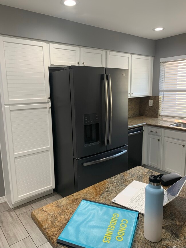 Cocina - 154 W 5th St Unidad #227