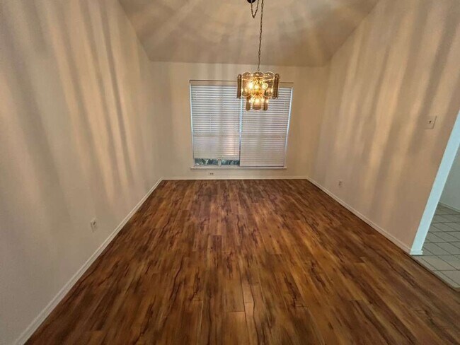 Photo - 3405 Orchid Ln