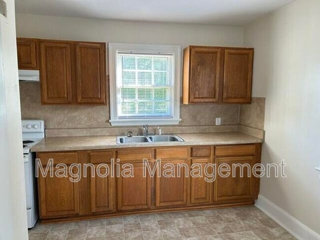 Photo - 1230 Dabney Dr
