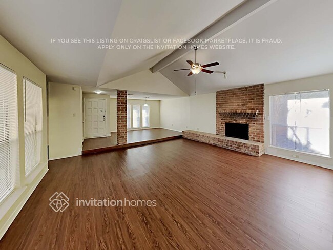 Photo - 15834 Fox Springs Dr