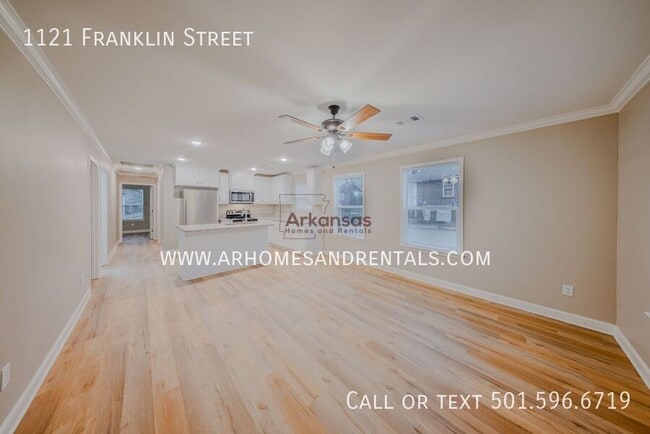 Photo - 1121 Franklin St