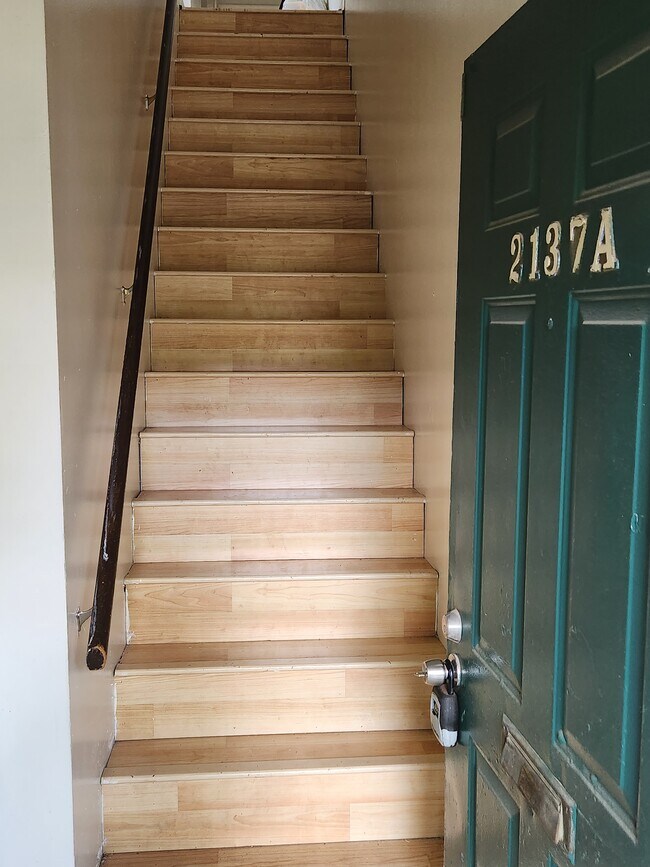 Photo - 2137 Geyer Ave Unit A