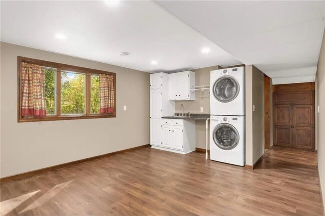 Photo - 6351 Brighton Ave SE