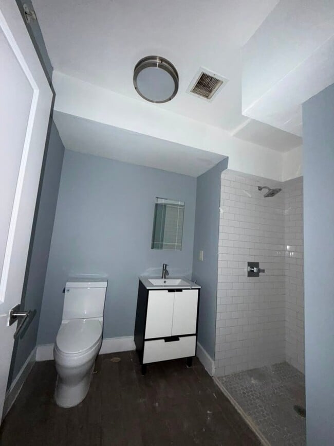 175 S Munn Ave Unit B1