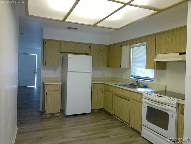 Photo - 605 Edgewood Ave