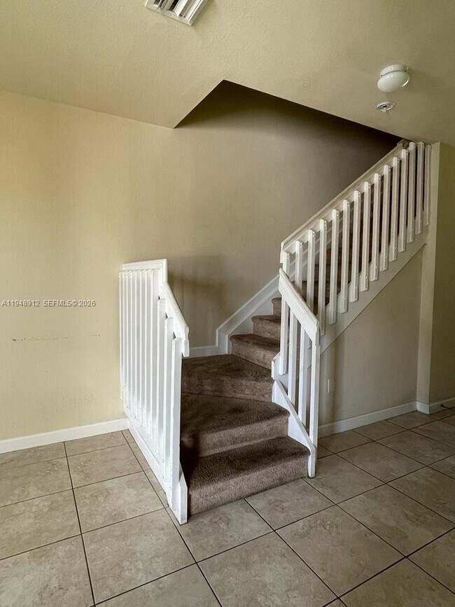 Photo - 134 SE 28th Ter