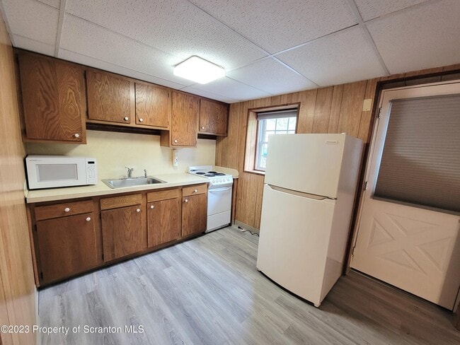 Photo - 1817 Ash St