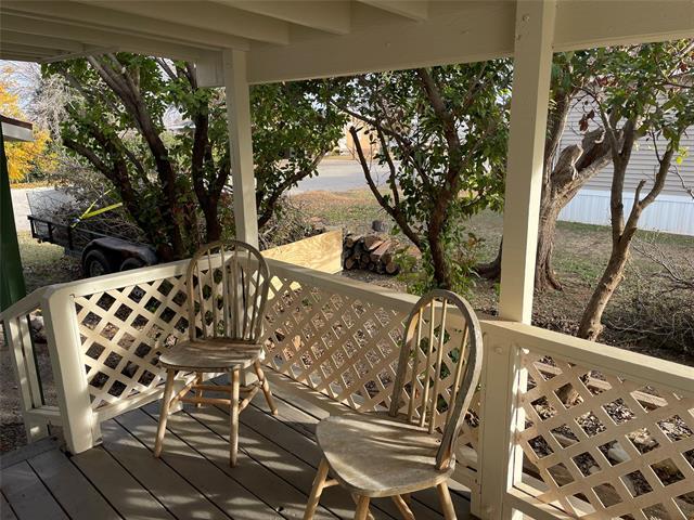 Photo - 102 Mendy Ln