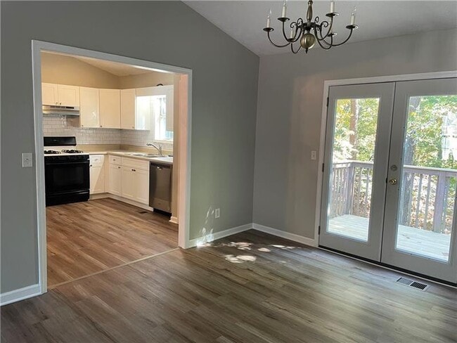 Photo - 3359 Tia Trace NW