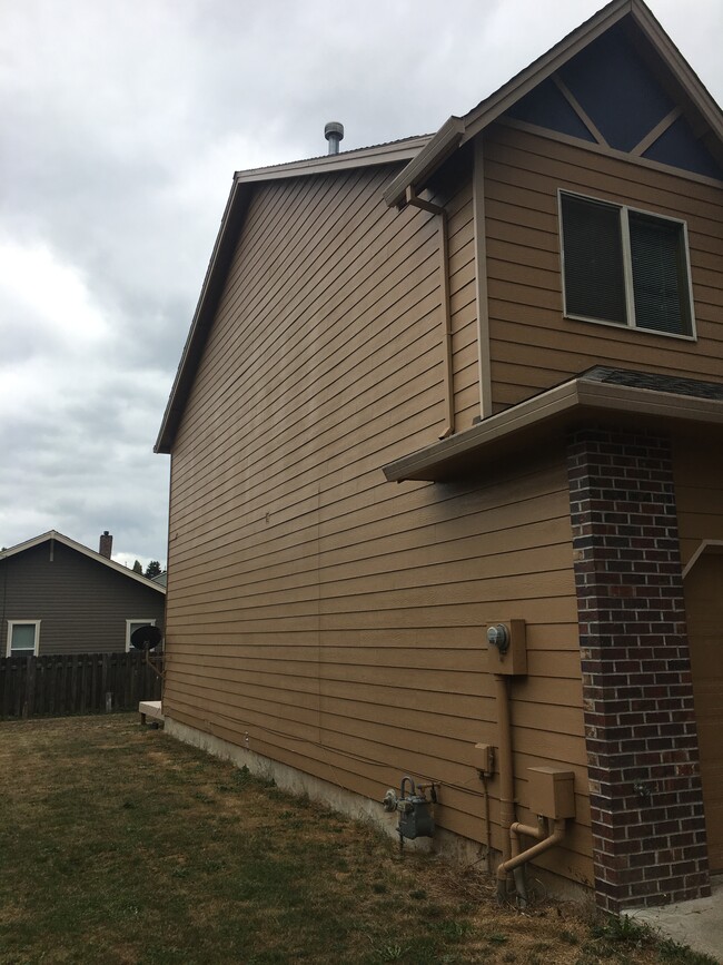 Photo - 1119 Maple St Townhome