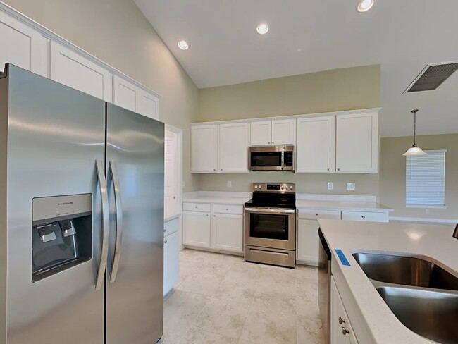 Photo - 311 Tandil St