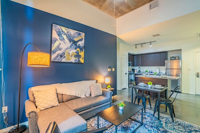 Photo - 810 N 4th St Unit ID1263019P