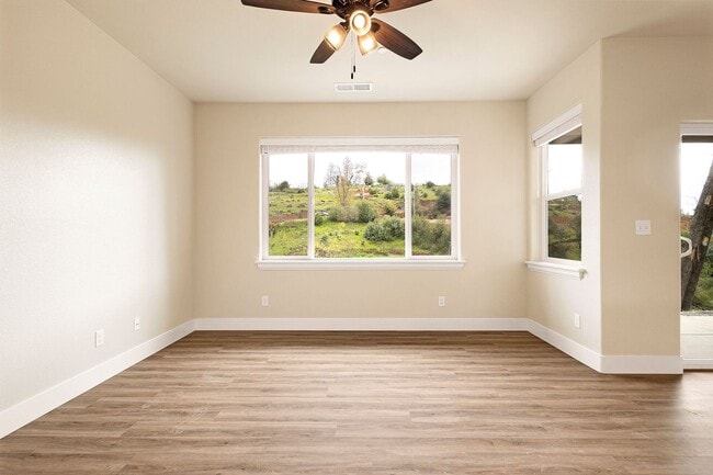 Photo - Welcome to your new 1 bedroom home nestled in the serene beauty of Paradise, CA!