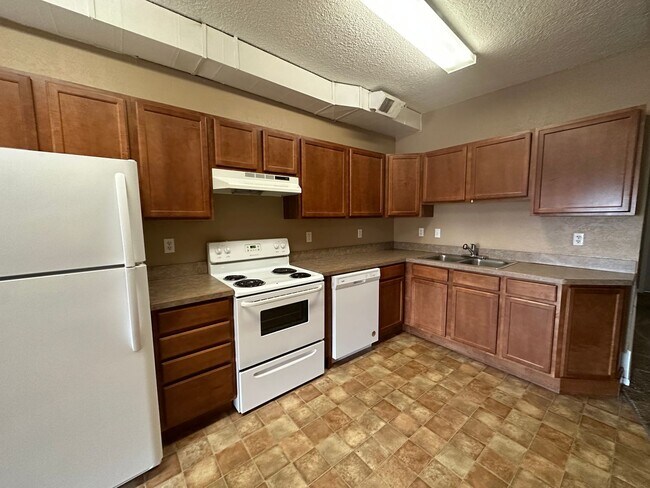Photo - 634 E Michigan Ave Unit #B
