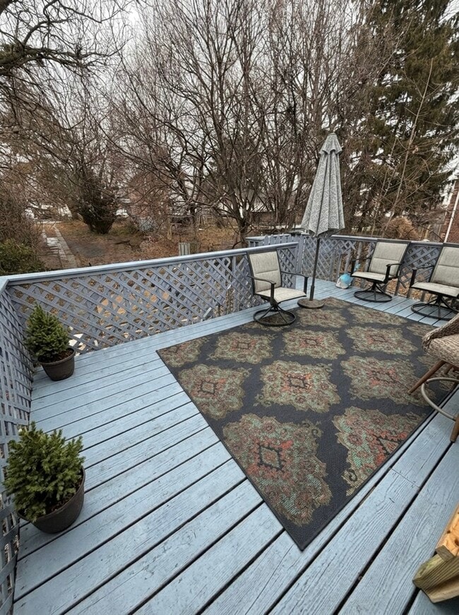 Photo - 3933 James St Unit 2nd Floor