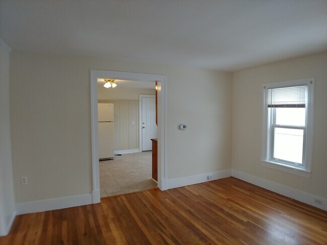 Photo - 87 Russell St Unit 1