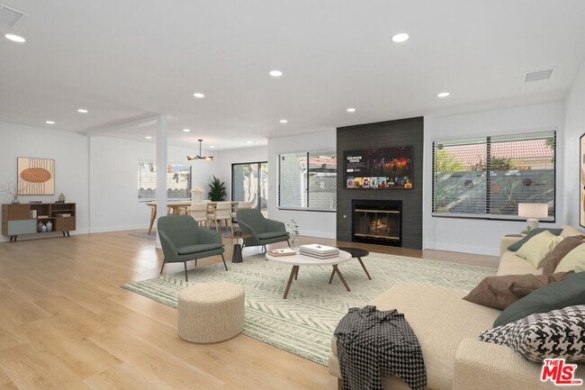 Photo - 67350 Medano Rd