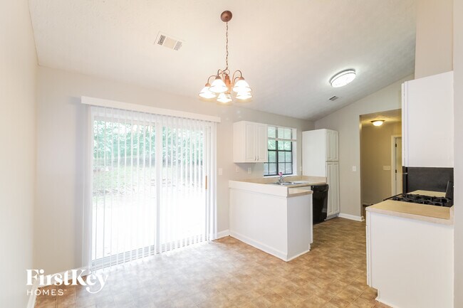 Photo - 3972 McGill Dr