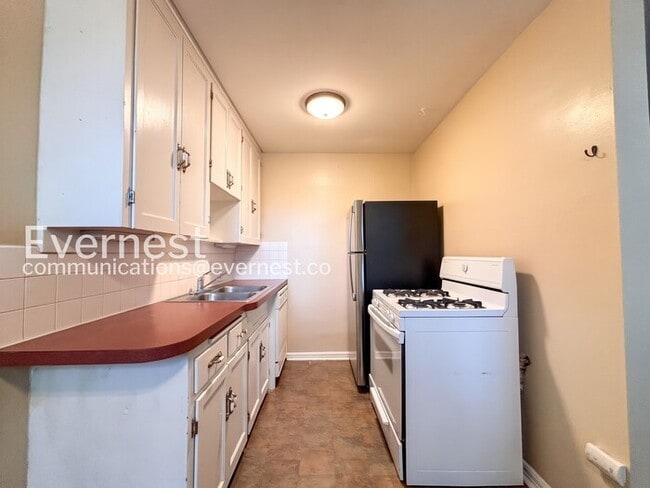 85 Ogden St Unit A