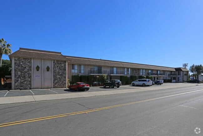 Royal Diane Apartments