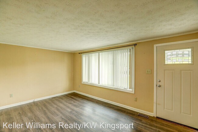 Photo - 3 br, 1 bath House - 3681 Bloomingdale Road