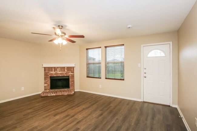 Photo - 3032 Picket Fence Dr