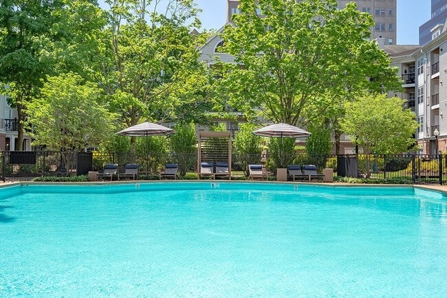 Sofi Parc Grove