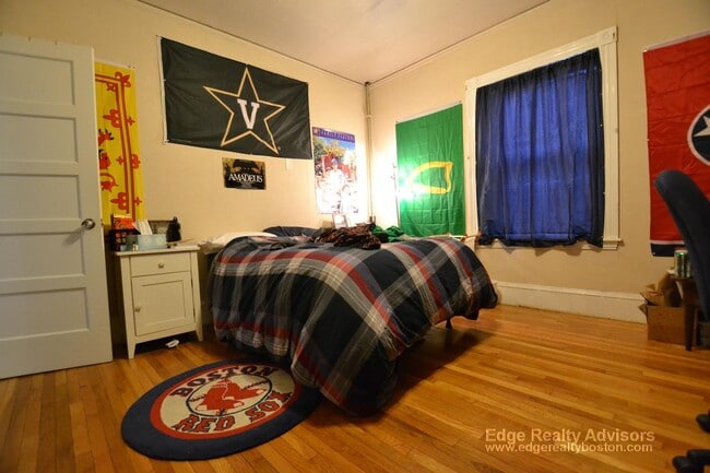 Photo - 45 Montcalm Ave Unit 2