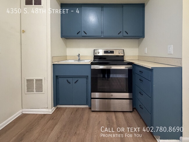 Photo - 4350 S 48th St Unit 4