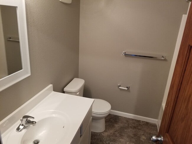 Photo - The Overlook Apartments