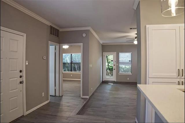 Building Photo - 7340 Skillman St Unit 101