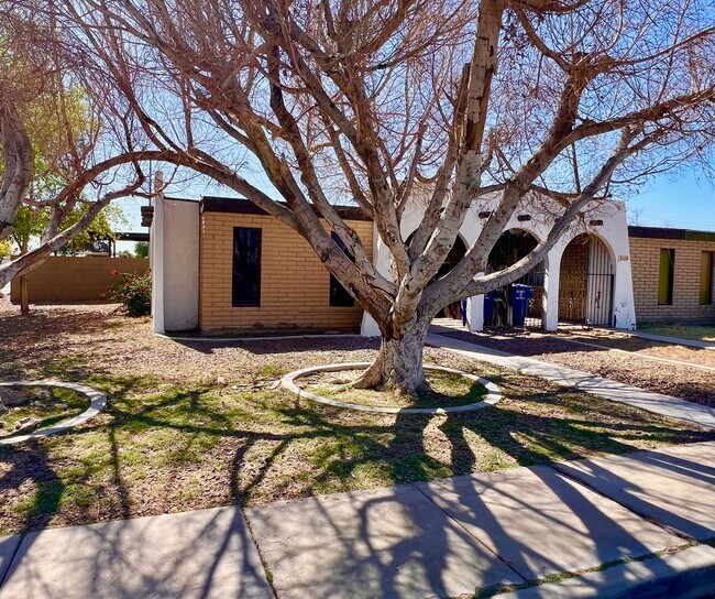 Photo - 2130 S 11th Ave House