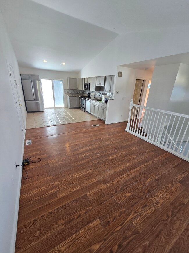 Photo - 1441 S Pitkin Cir