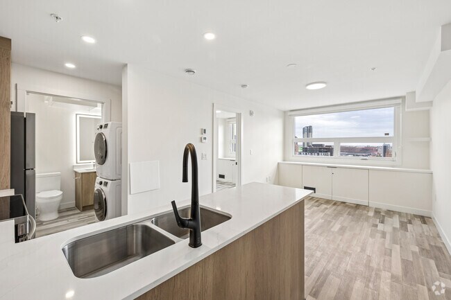 1BD, 1BA - 460SF - Kitchen/ Living Room - 1800 4th St SW