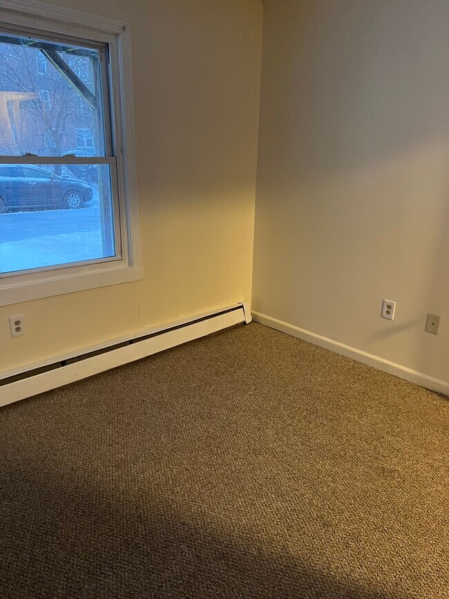 1 Acton St Unit 1 Condo For Rent in Hartford, CT