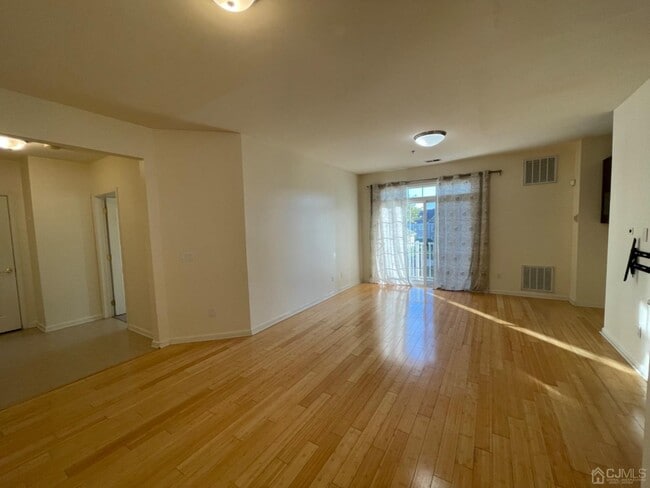 Photo - 2126 Edward Stec Blvd