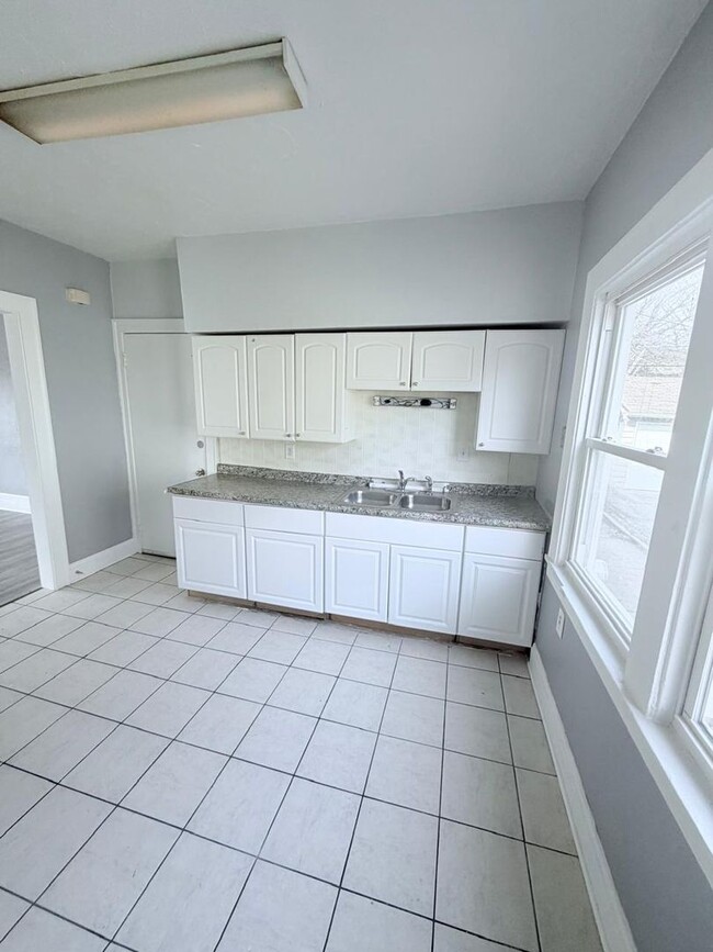 Photo - 3341 Desota Ave Unit 1