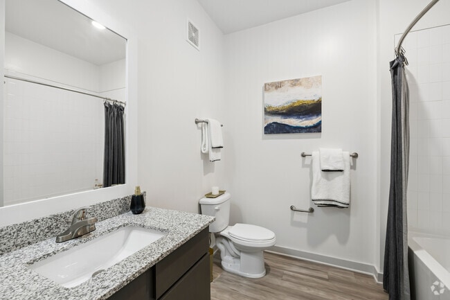 A2 - 1HAB, 1BA - 756 ft² - Baño