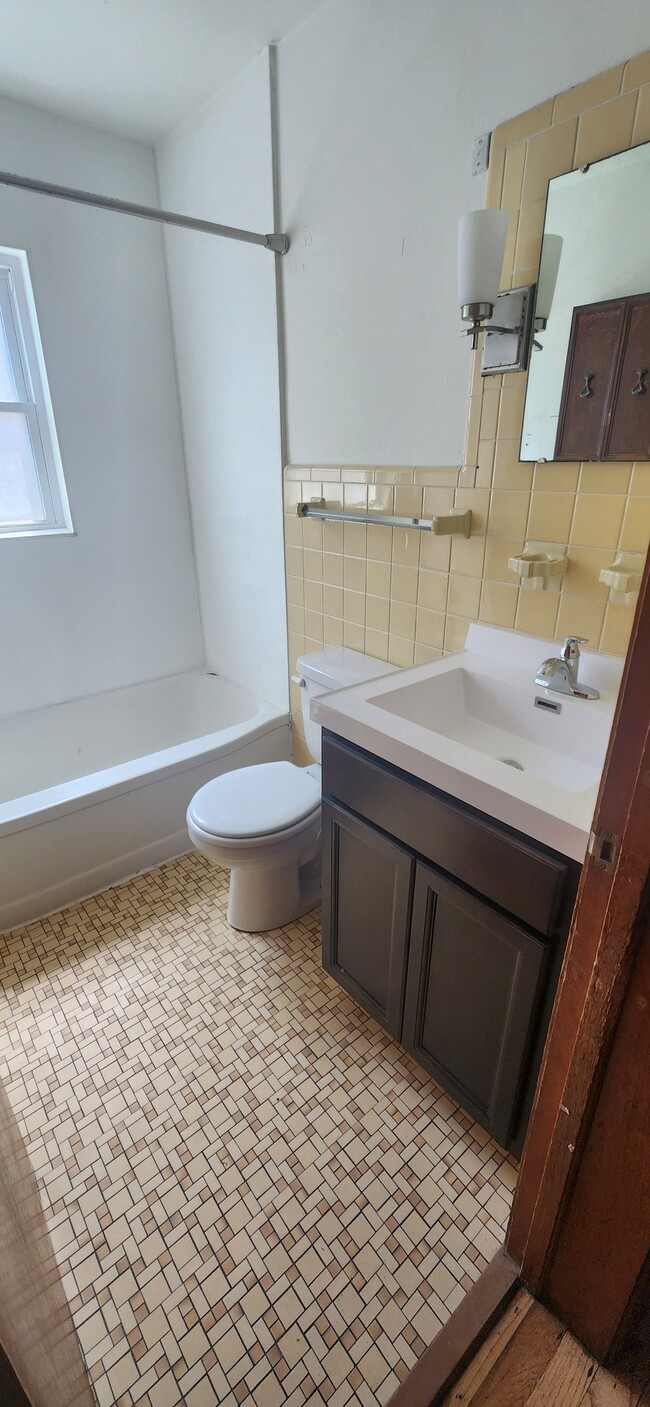 Photo - 220 20th St N Unidad 220