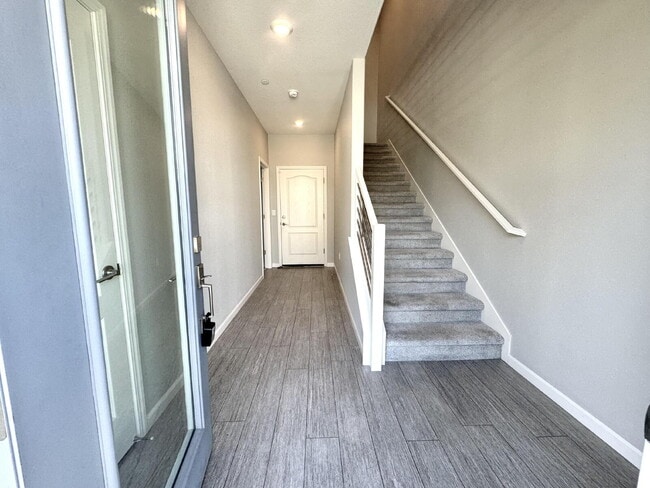 202 Agustin Narvaez St