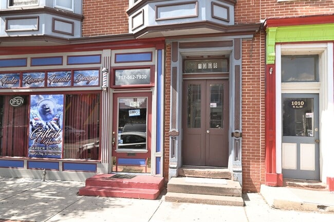 Building Photo - 1008 N 3rd St Unit 1