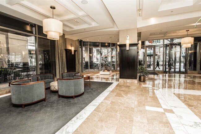Photo - 230 S Tryon St