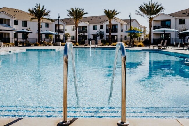 Photo - Park West at Stockdale River Ranch