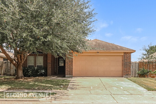Building Photo - 7546 Fort Griffen Dr