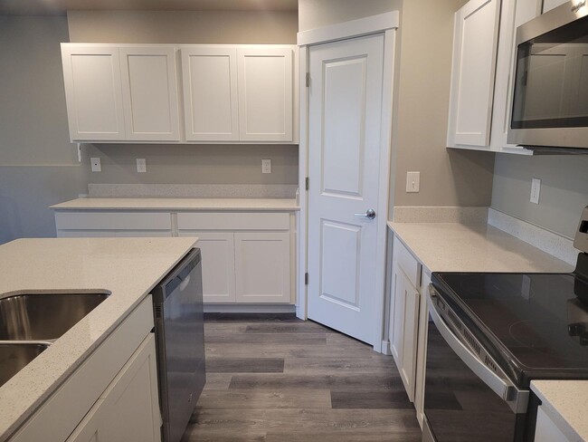 Photo - 3404 Taylor Ave Unidad 3404 Taylor Avenue