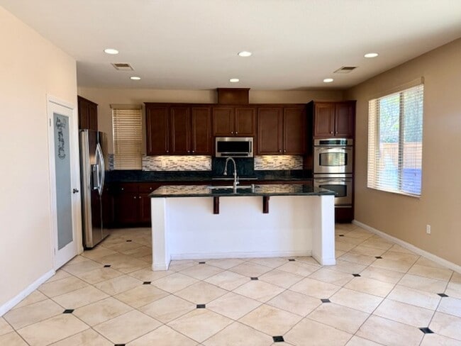 Photo - Beautiful Oceanview Hills house