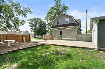 Photo - 13217 Walnut St