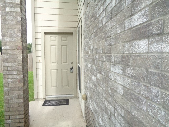 Photo - 9503 Wyatt Oak Lane